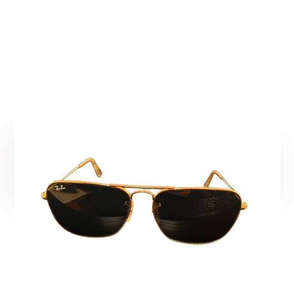 Ray-Ban Gold Aviator Sunglasses - Picture 2 of 9